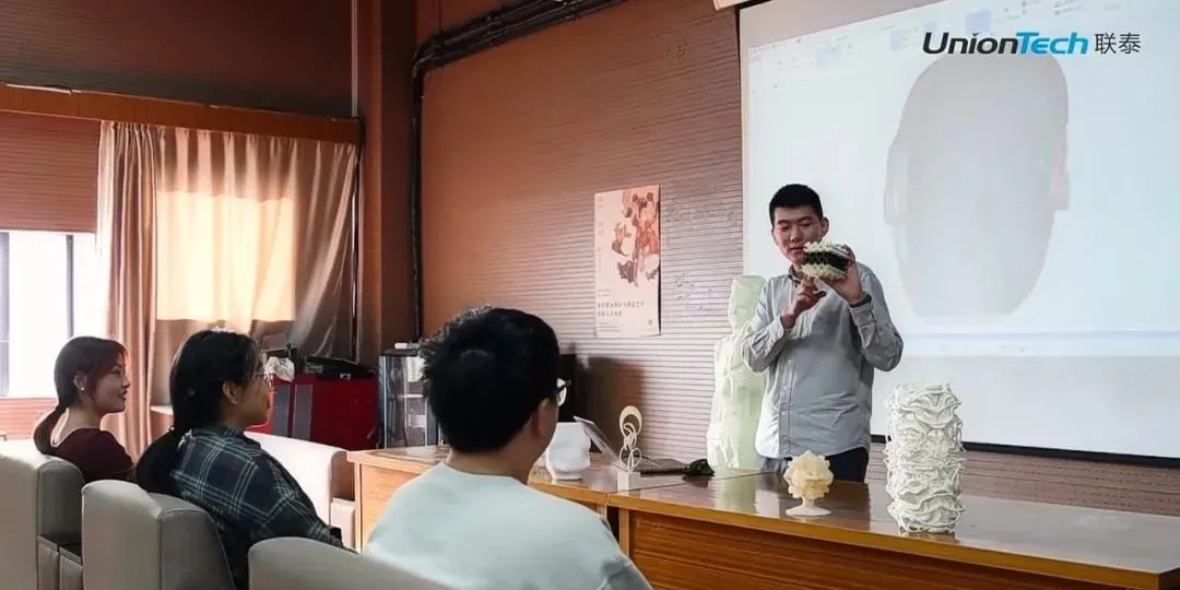欧美日韩在线观看视频 教育行业使用的3D打印机生产厂家