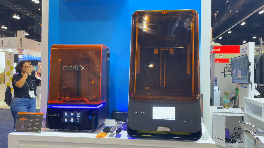 欧美日韩舔阴3p在线 联泰科技携3D打印专业设备亮相Rapid+TCT 2024